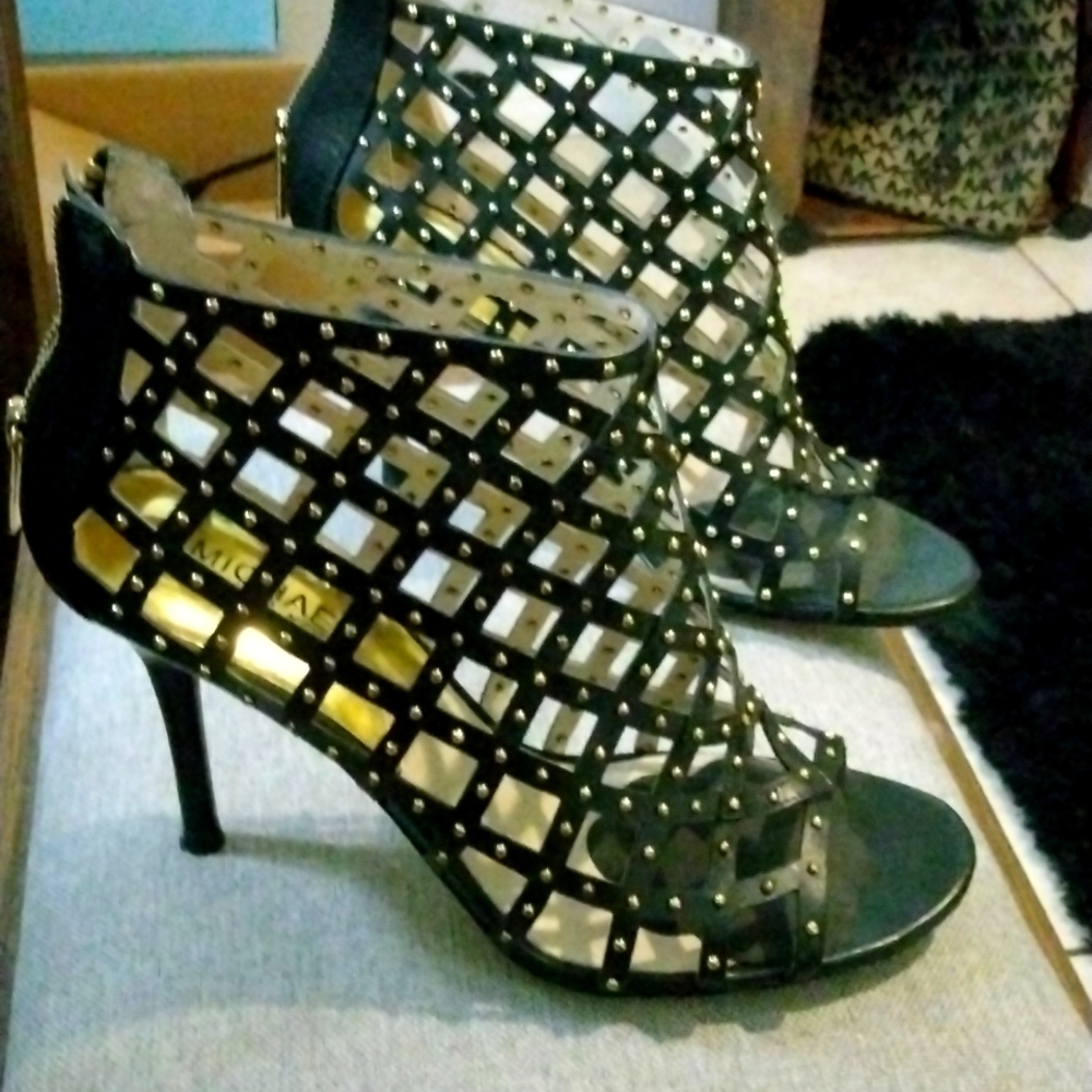 Michael Kors heels 👠